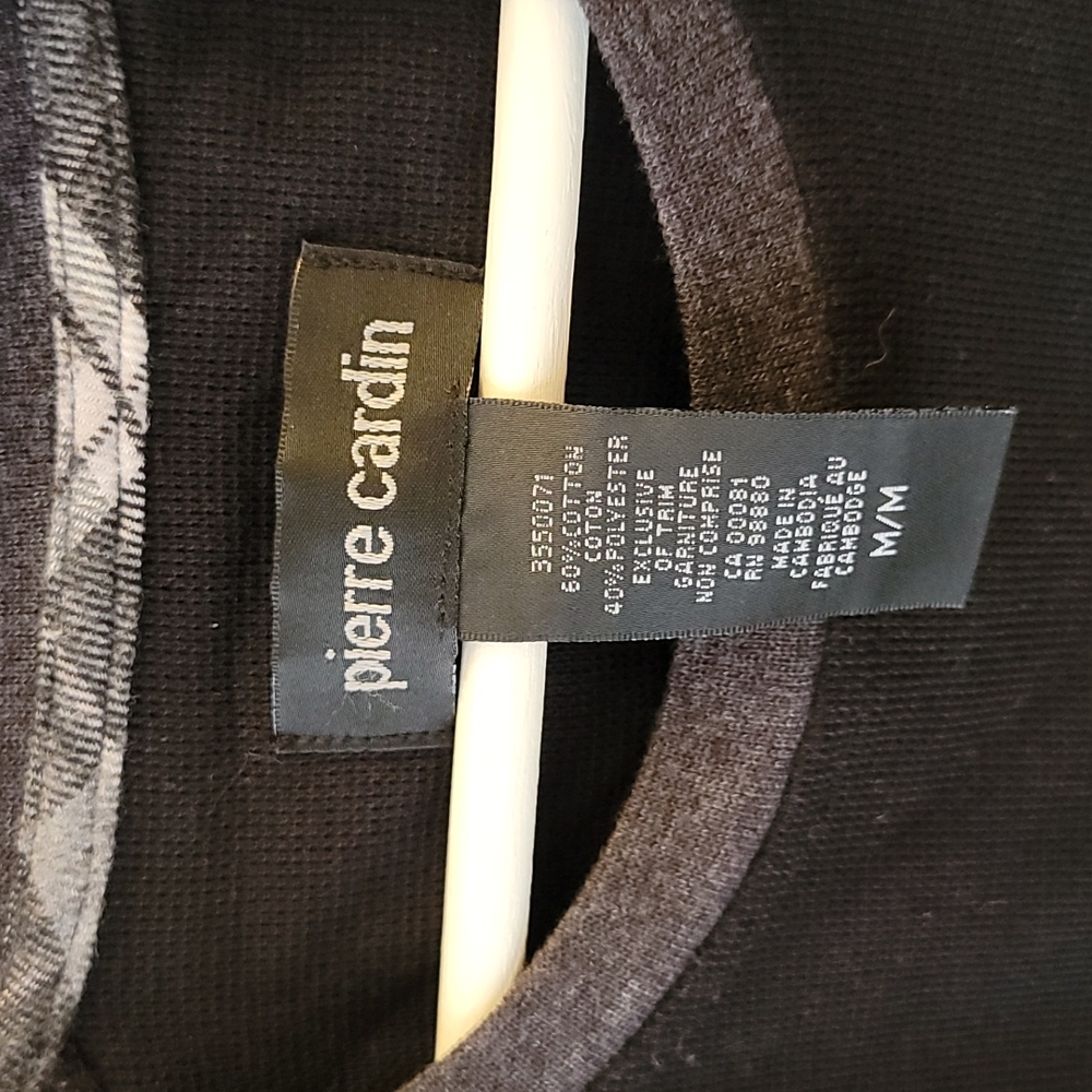 Pierre Cardin raglan style men's sweater